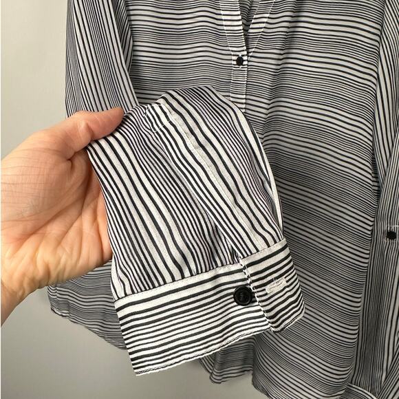 Outback Red Black & White Striped Button Down Collared Shirt Women's Medium - Picture 3 of 7